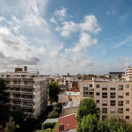 Spacious Near Pere Lachaise Paris